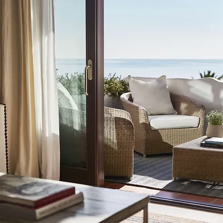 Club - Golf & מלון