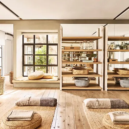 Club - Golf & מלון מארבלה